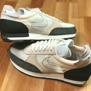 Nike DBreak-Type